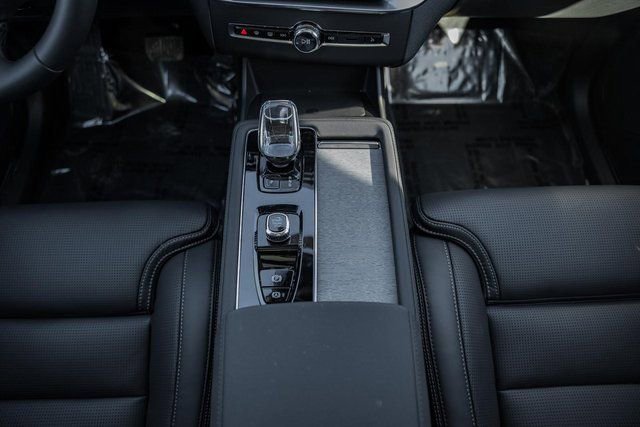 New 2026 Volvo XC90 B6 Ultra w/ Protection Package Premier image 27