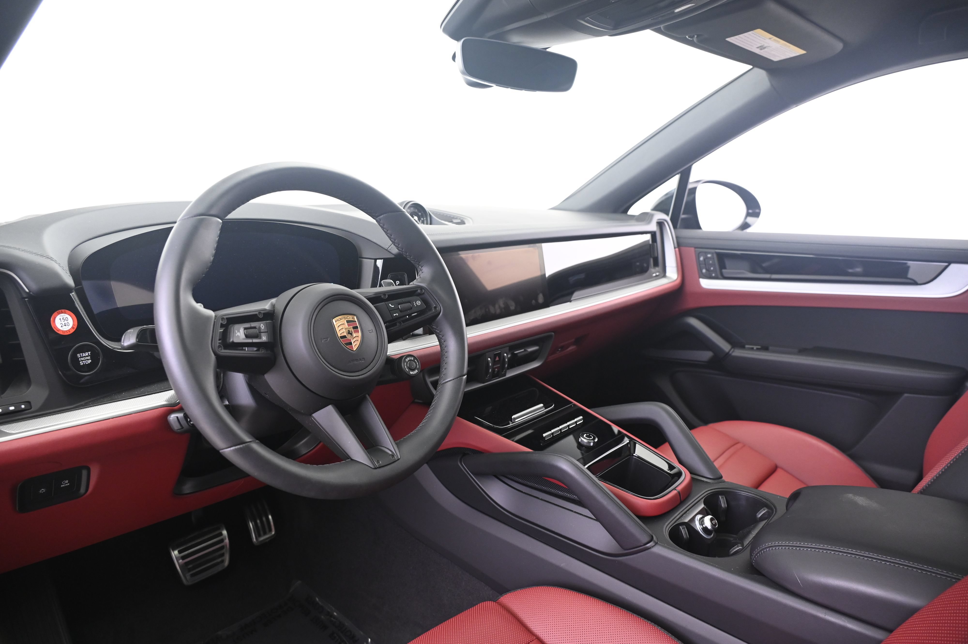Certified 2026 Porsche Cayenne S AWD/4WD image 4