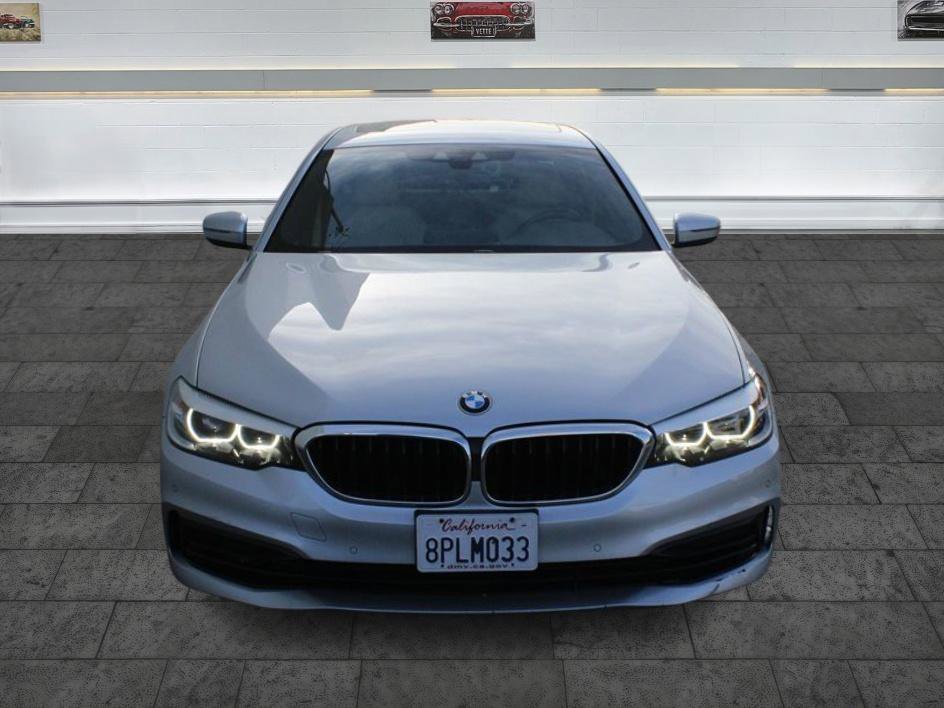 Used 2020 BMW 530i w/ Convenience Package RWD image 2