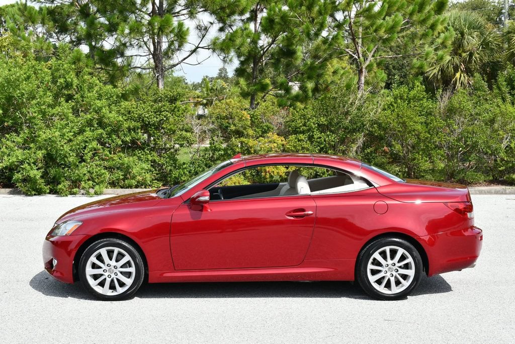 Used 2015 Lexus IS 350C RWD image 29