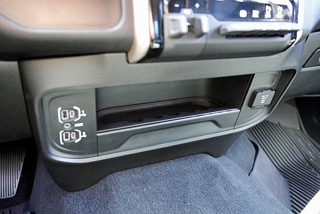Used 2023 RAM 3500 Laramie AWD/4WD image 43