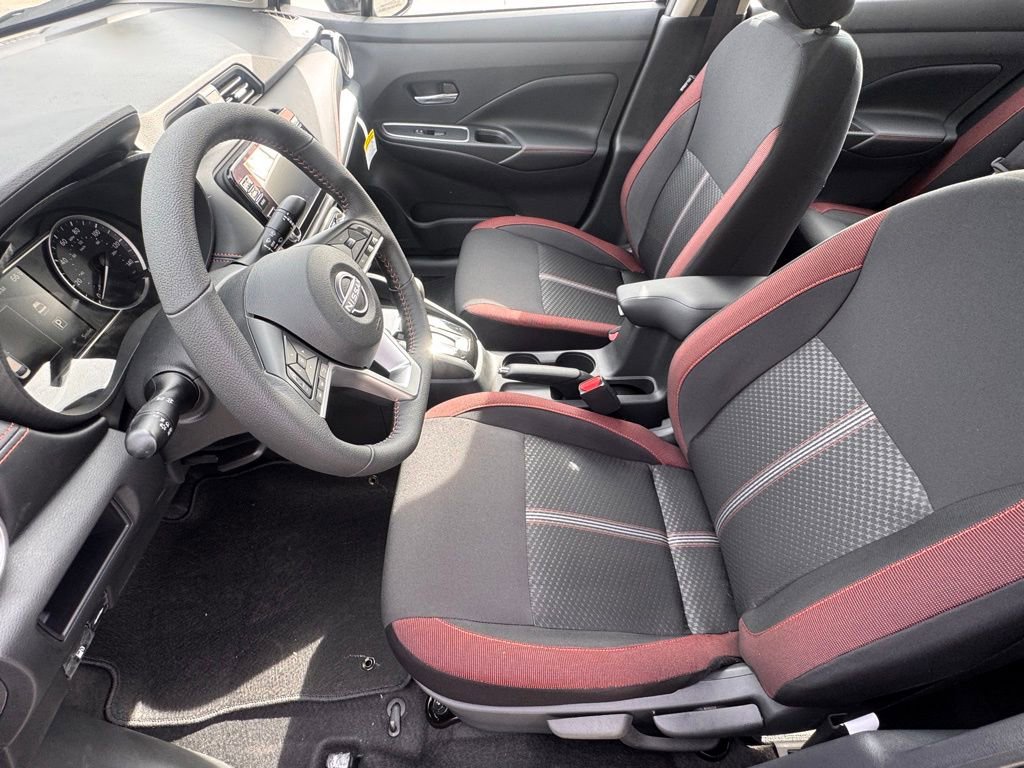 New 2025 Nissan Versa SR image 9