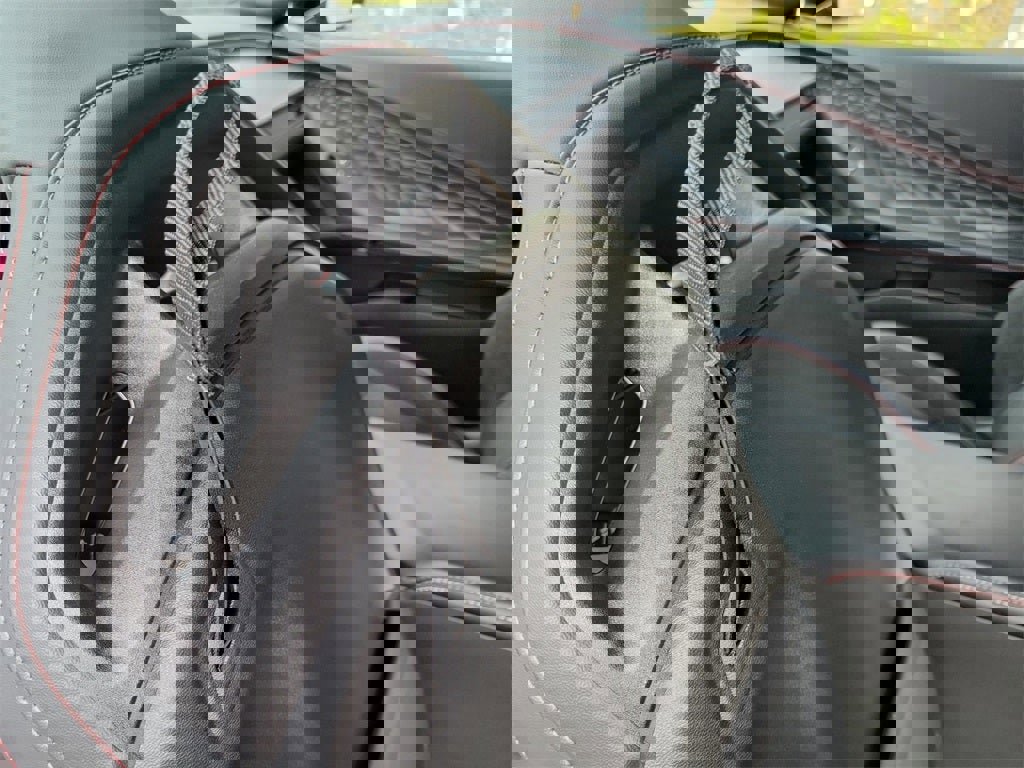 Used 2025 Dodge Charger Daytona Scat Pack w/ Track Pack image 21