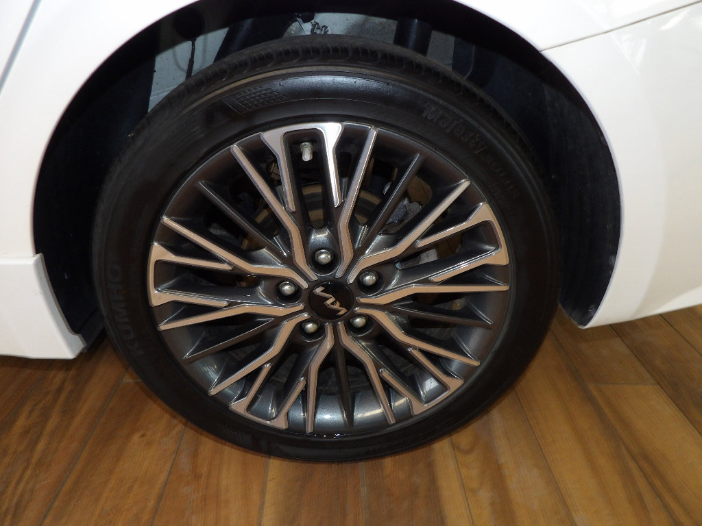 Used 2023 Kia Forte GT-Line image 9