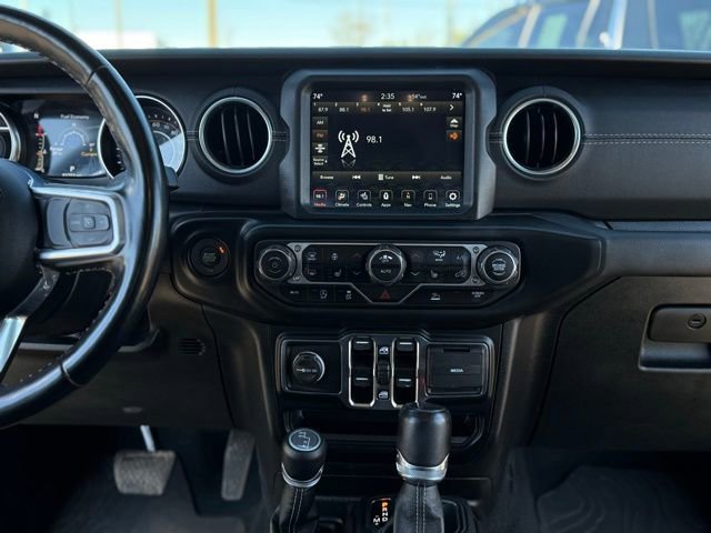 Used 2022 Jeep Gladiator Overland w/ Popular Equipment Package image 23