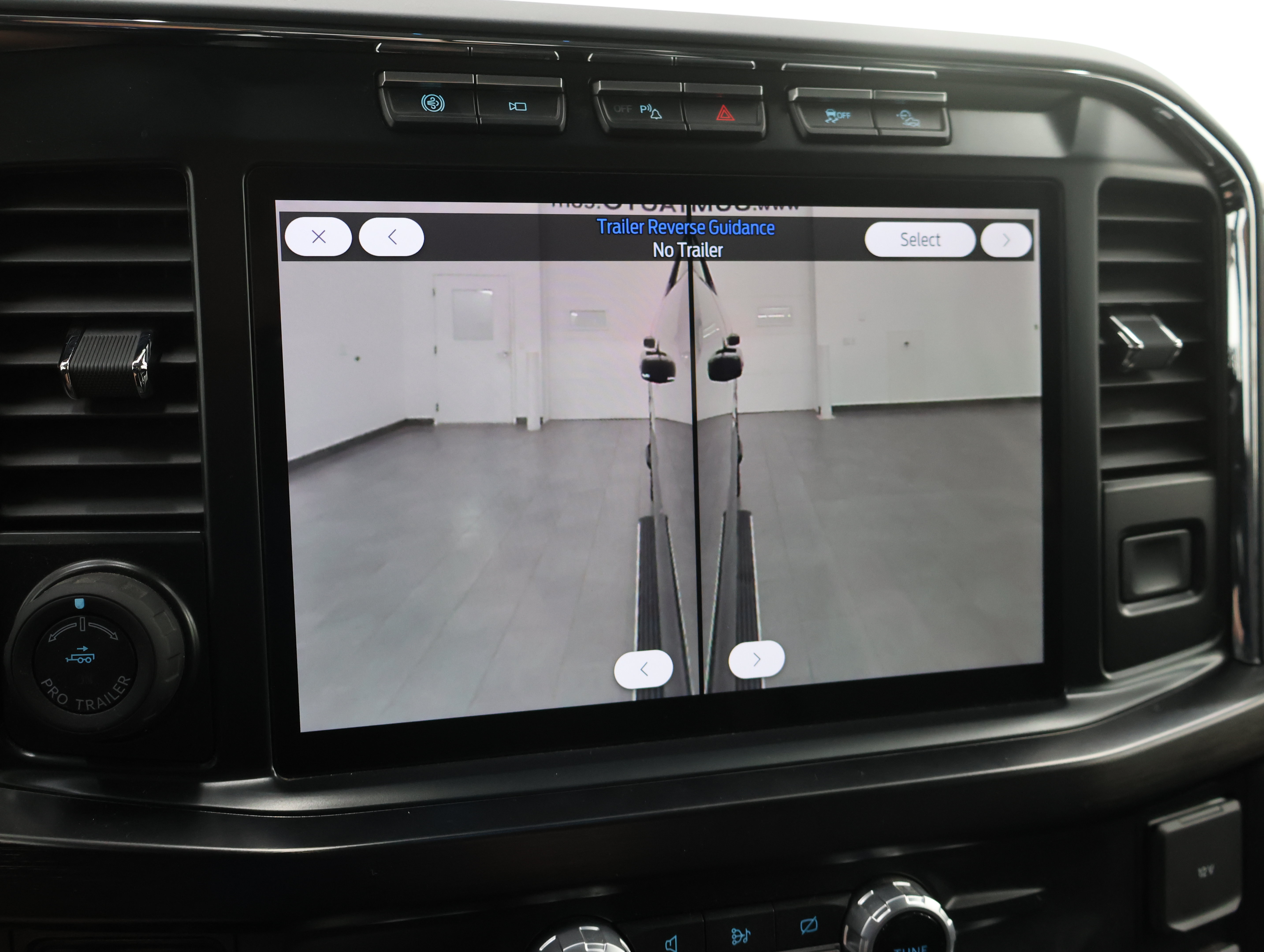 Used 2023 Ford F350 Lariat w/ Lariat Ultimate Package AWD/4WD image 19