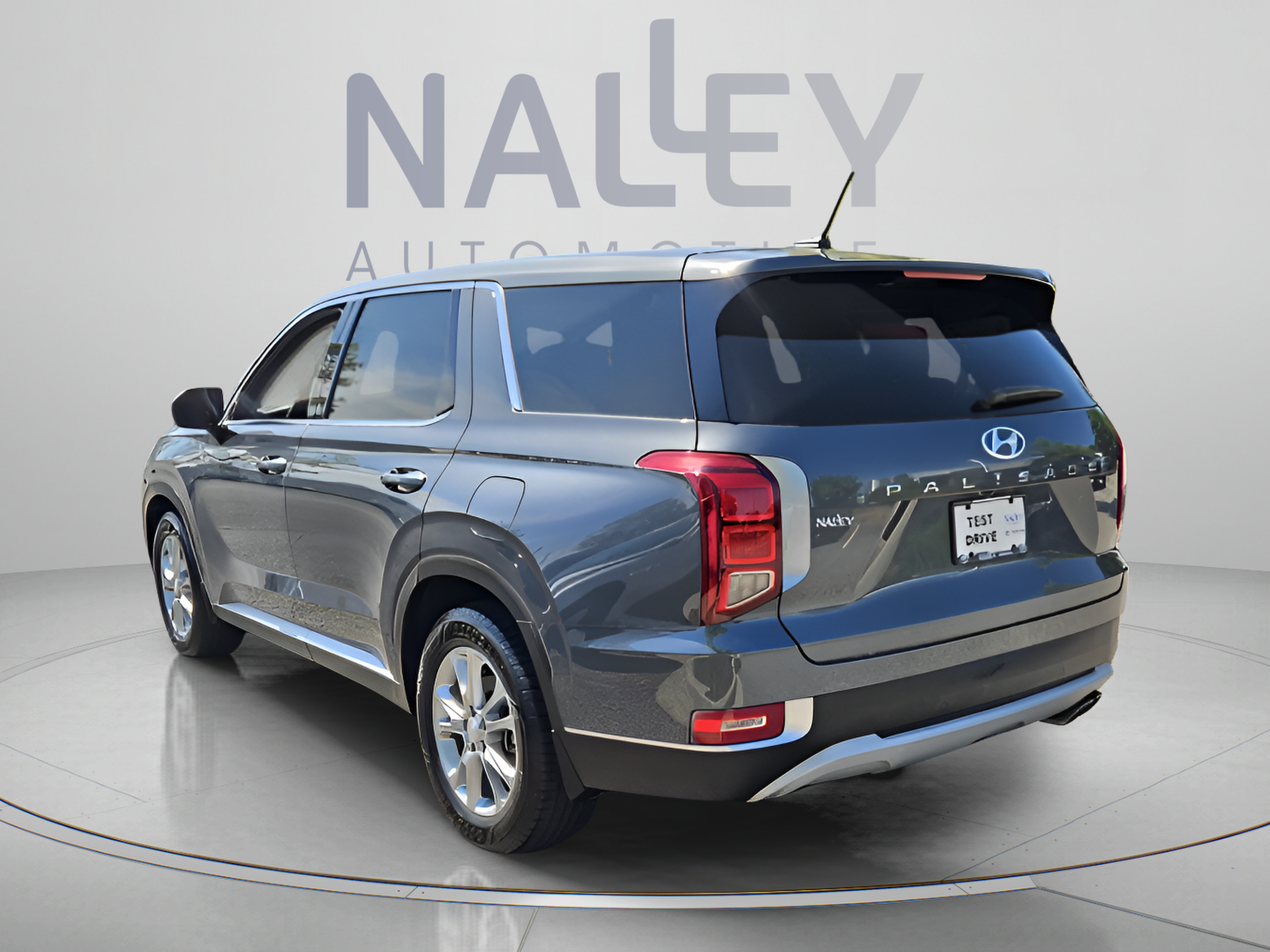 Used 2022 Hyundai Palisade SE w/ Cargo Package FWD image 3
