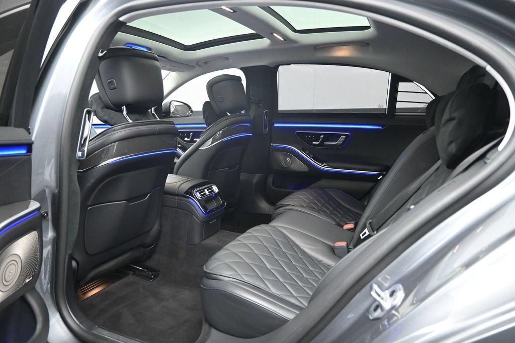 Used 2023 Mercedes-Benz S 580 4MATIC Sedan image 25