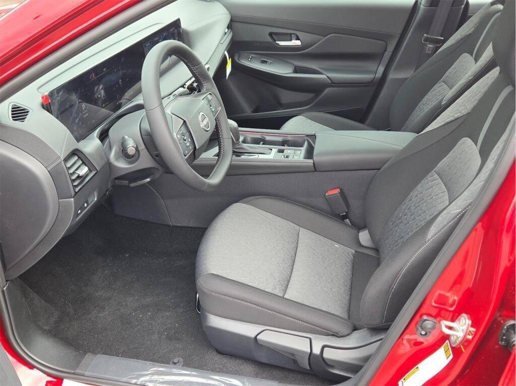 New 2026 Nissan Sentra SV w/ SV Convenience Package FWD image 17