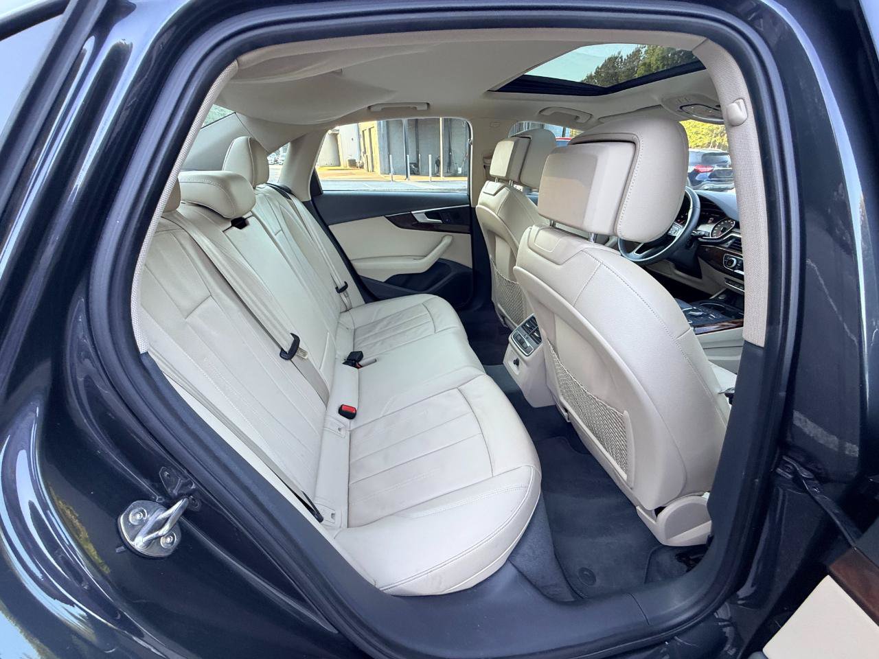 Used 2019 Audi A4 2.0T Premium FWD image 13