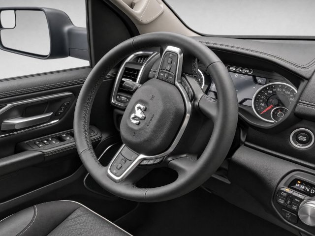 Used 2026 RAM 1500 Laramie AWD/4WD image 24