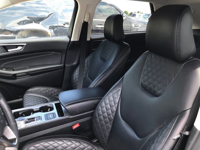 Used 2024 Ford Edge Titanium image 5