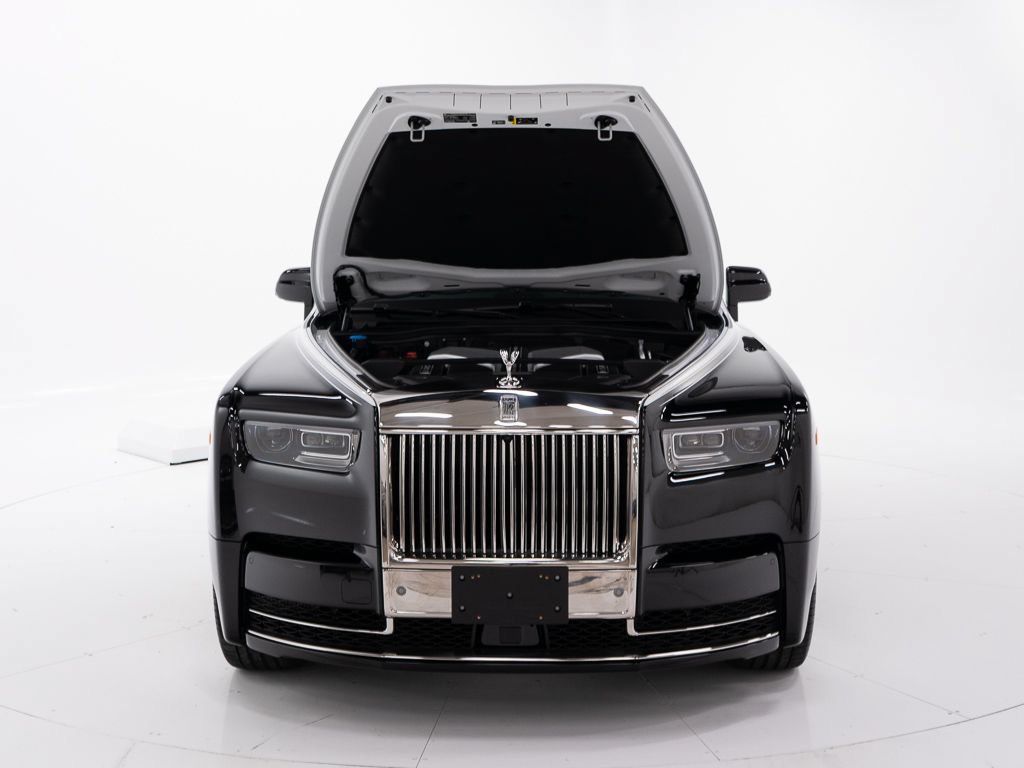 Certified 2026 Rolls-Royce Phantom Sedan w/ Leather Finishing Pack RWD image 57