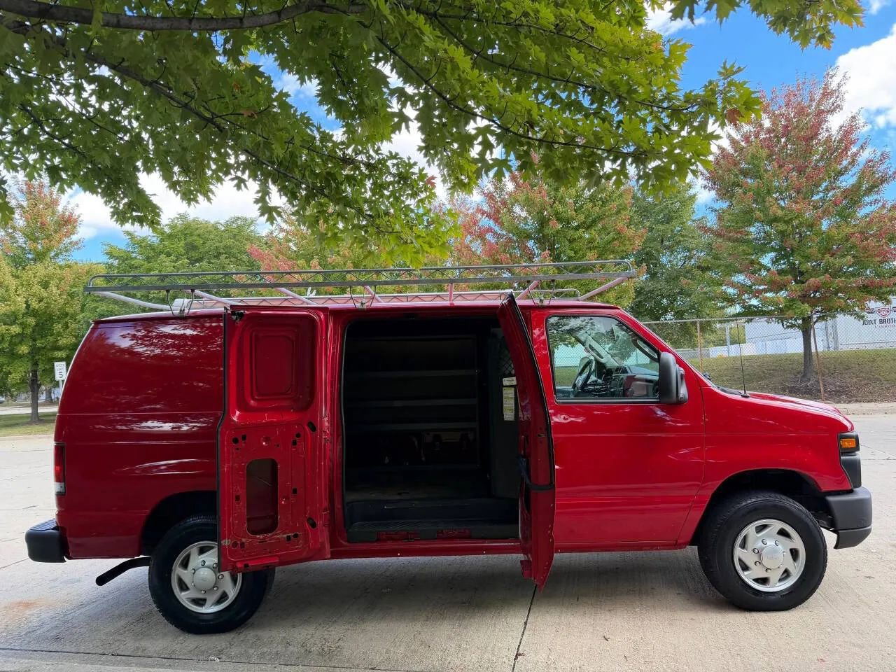 Used 2013 Ford E-250 and Econoline 250 w/ Commercial Cargo Van Pkg image 8