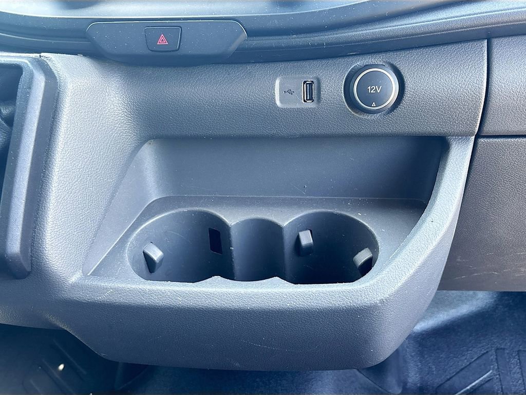 Used 2020 Ford Transit 250 Medium Roof image 23