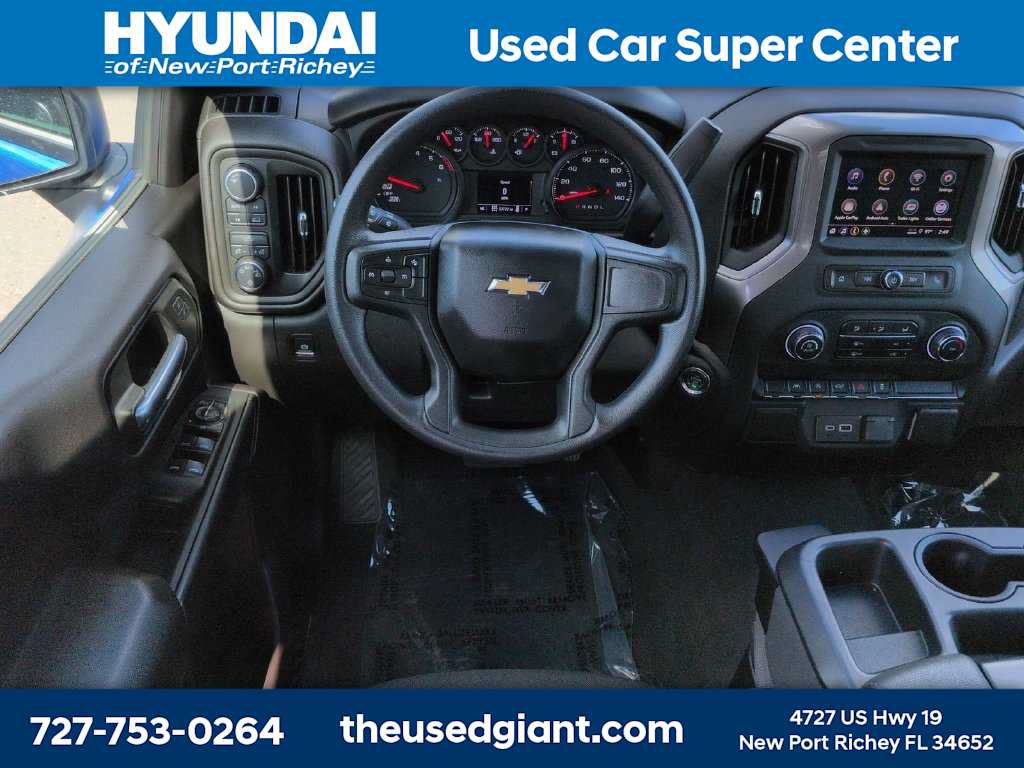 Used 2026 Chevrolet Silverado 1500 Custom w/ Turbomax Blackout Package AWD/4WD image 17