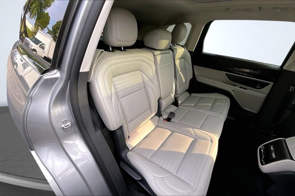 New 2026 Lincoln Nautilus Reserve AWD/4WD image 10