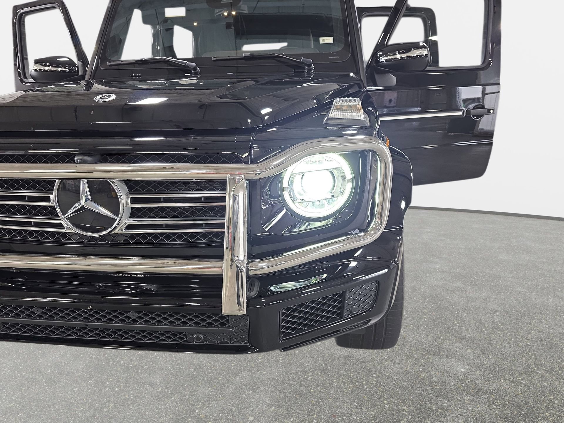Used 2024 Mercedes-Benz G 550 image 30