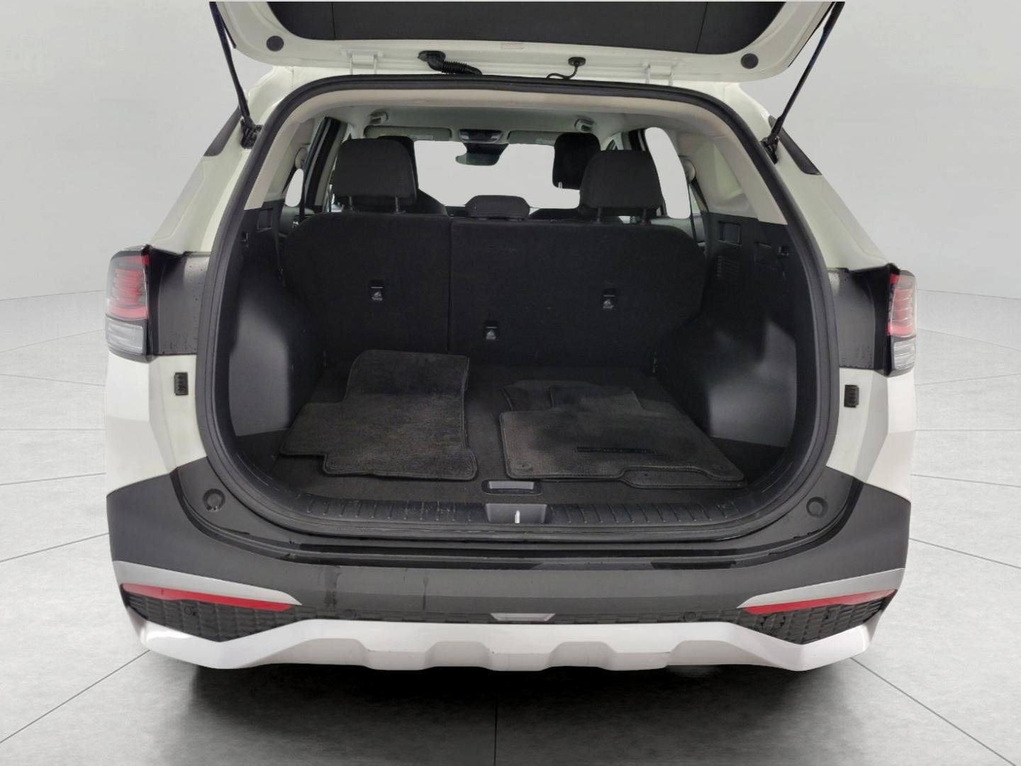 Used 2025 Kia Sportage LX AWD/4WD image 15