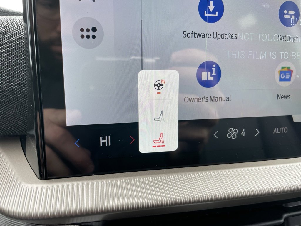 New 2026 Ford Explorer Active image 22