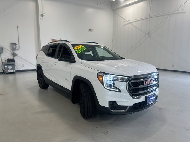 Certified 2023 GMC Terrain AT4 w/ Infotainment Package II AWD/4WD image 3