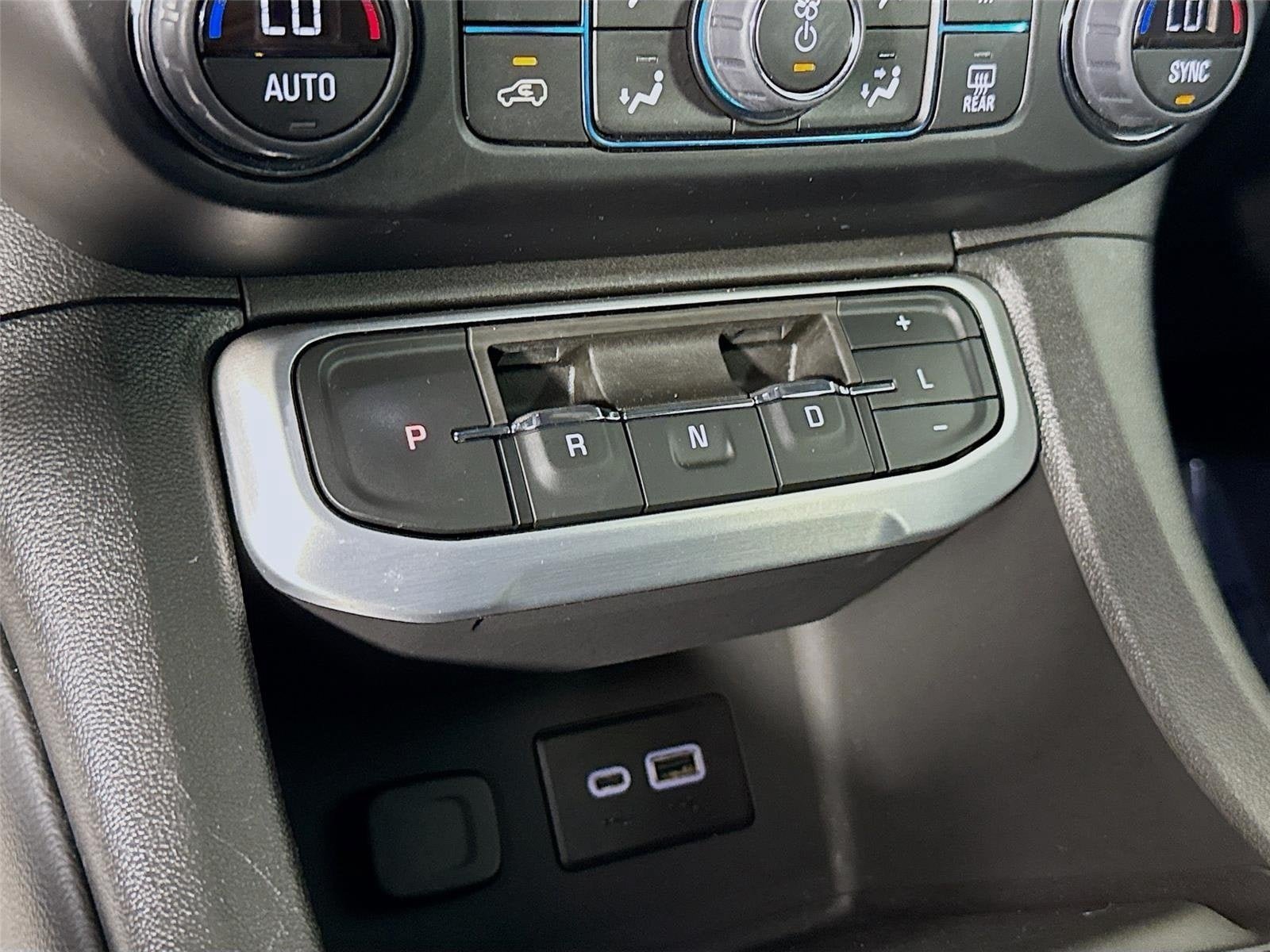 Certified 2023 GMC Acadia SLE w/ Driver Convenience Package AWD/4WD image 17