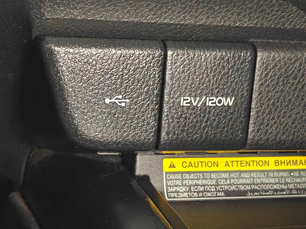Used 2020 Toyota Camry XSE image 46