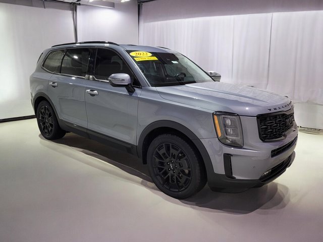 Used 2022 Kia Telluride SX image 2