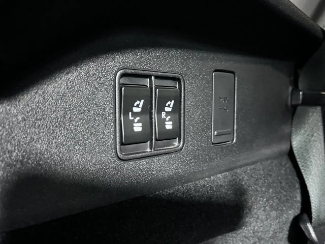 Used 2022 Lexus RX 350L FWD w/ Premium Package image 5