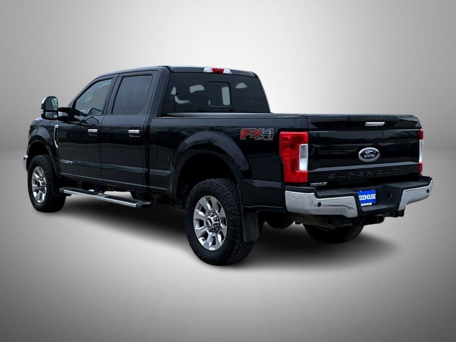Used 2019 Ford F250 Lariat w/ Chrome Package image 7