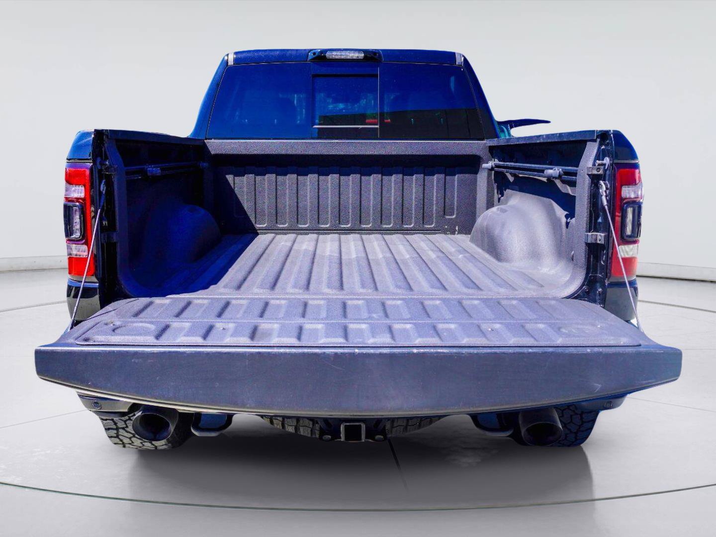 Used 2022 RAM 1500 TRX w/ TRX Level 2 Equipment Group AWD/4WD image 9