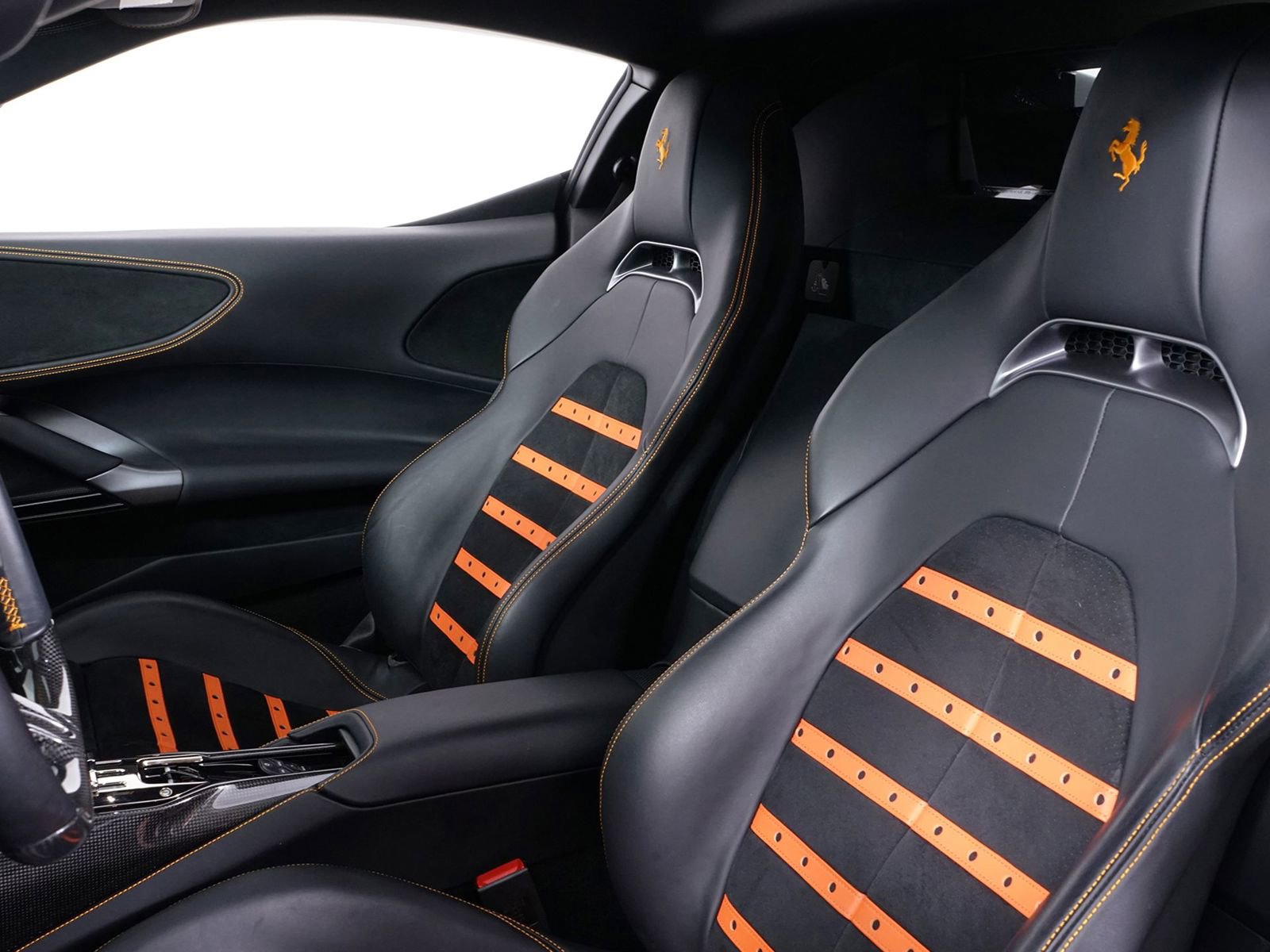 Used 2023 Ferrari SF90 Stradale image 22