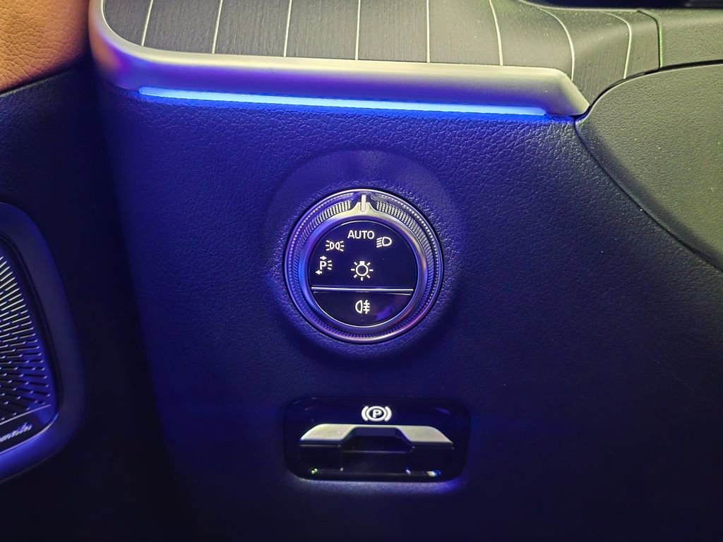 Used 2026 Mercedes-Benz C 300 4MATIC Sedan image 24