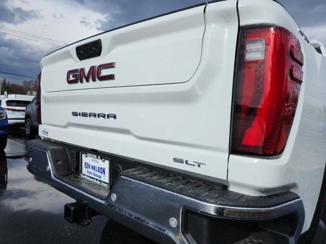 New 2025 GMC Sierra 2500 SLT w/ SLT Convenience Package image 13