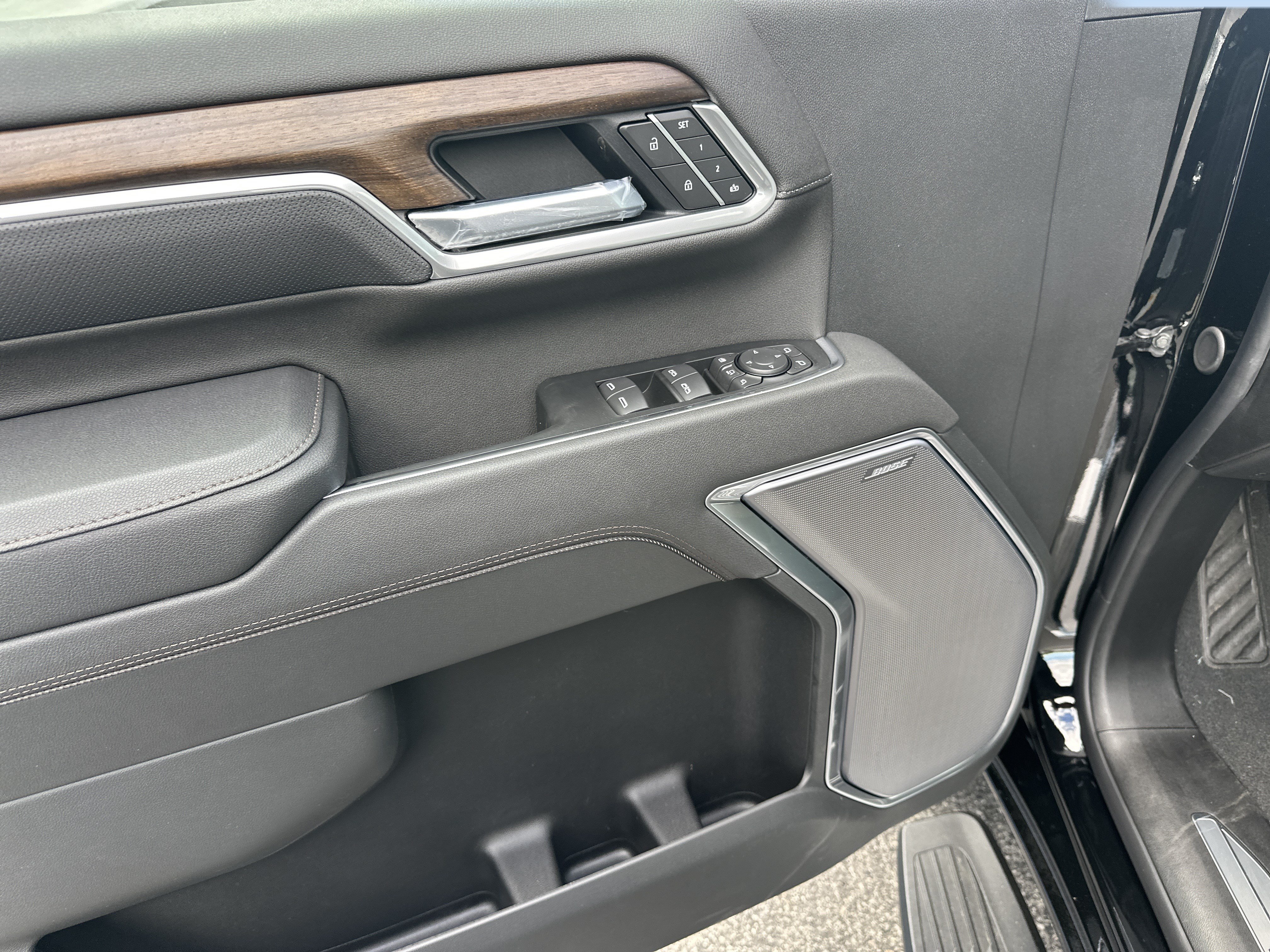 New 2026 Chevrolet Silverado 2500 High Country w/ High Country Premium Package AWD/4WD image 10