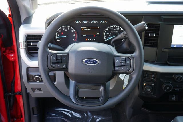 New 2026 Ford F250 XLT w/ FX4 Off-Road Package AWD/4WD image 14
