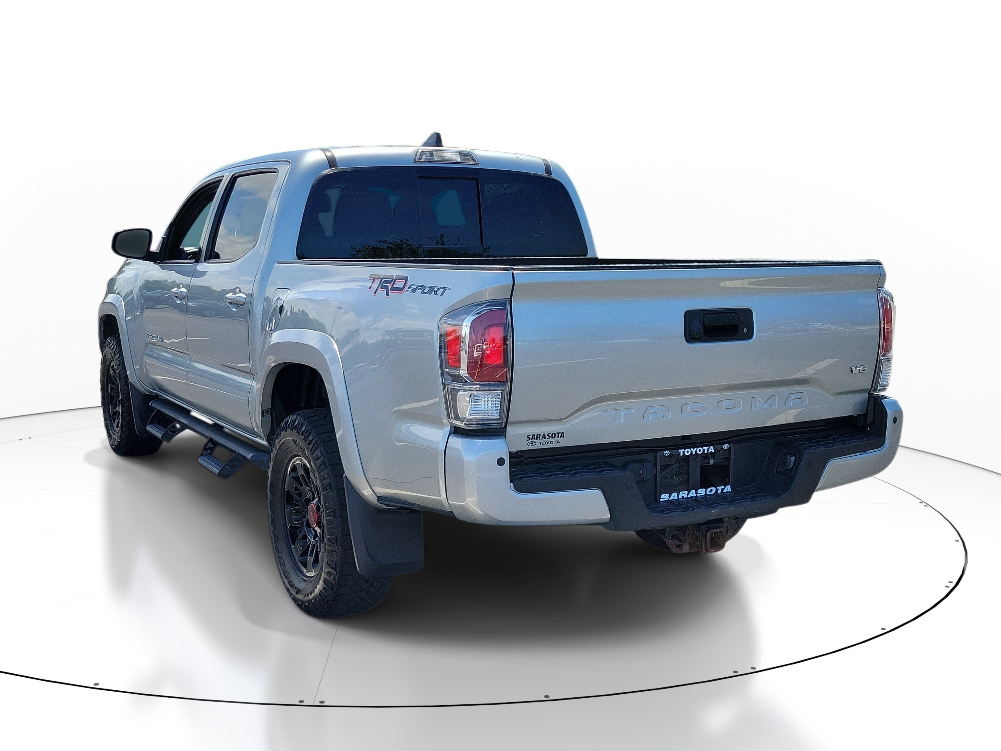 Used 2022 Toyota Tacoma TRD Sport w/ Technology Package RWD image 4