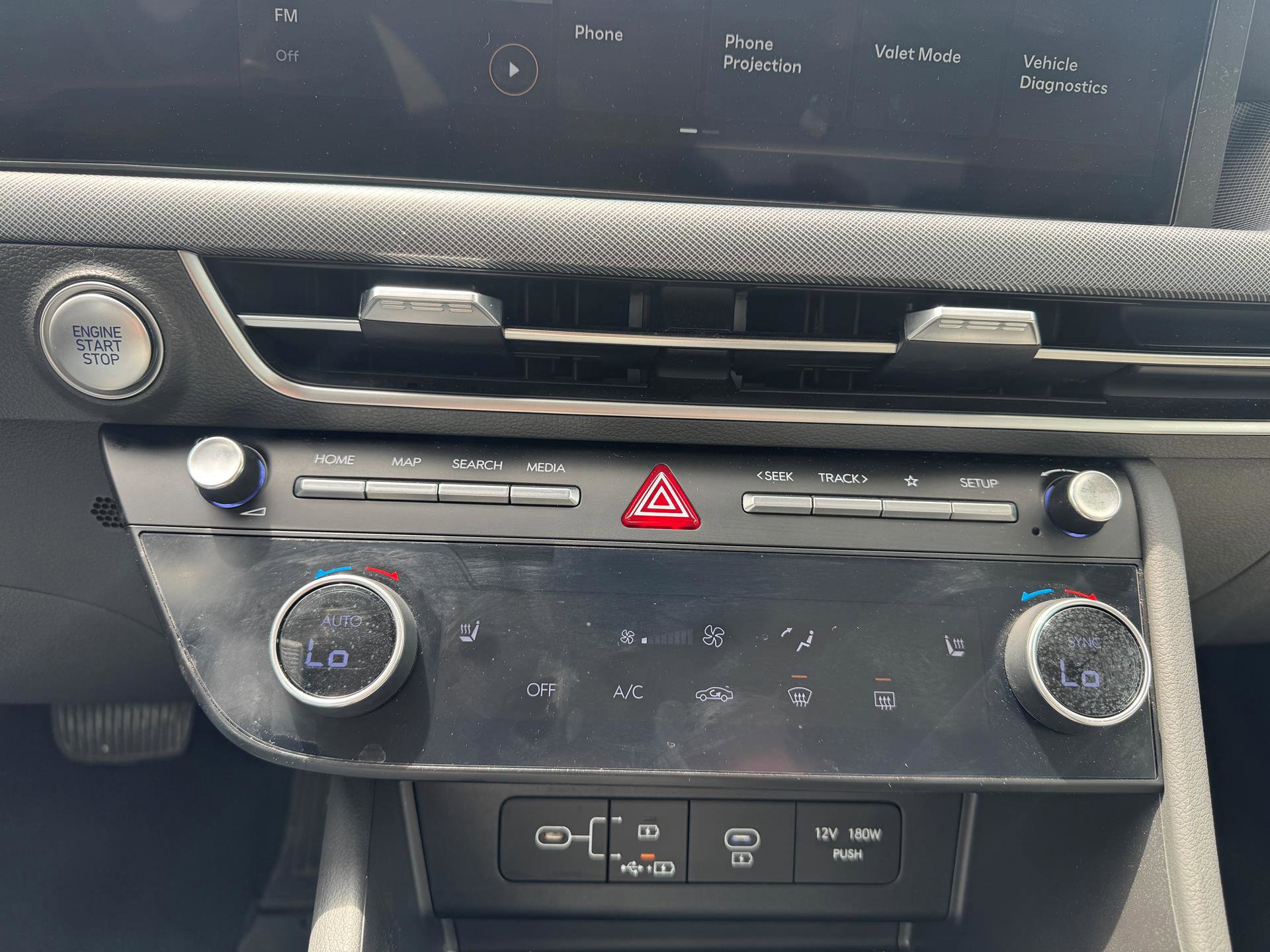 Used 2025 Hyundai Sonata SEL FWD image 16