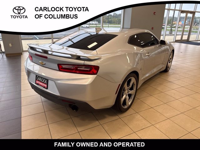 Used 2017 Chevrolet Camaro SS RWD image 8