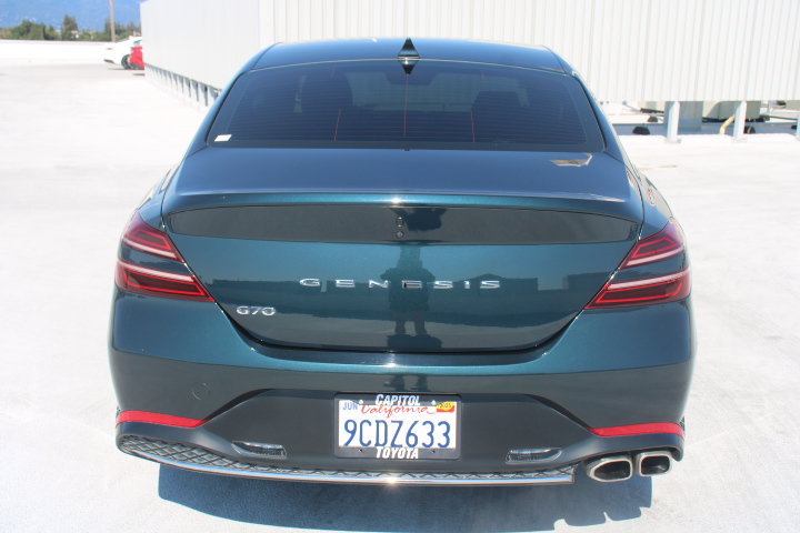 Used 2022 Genesis G70 2.0T RWD image 4