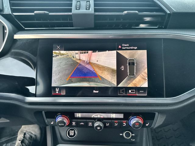 Used 2022 Audi Q3 2.0T Premium Plus w/ Premium Plus Package image 25