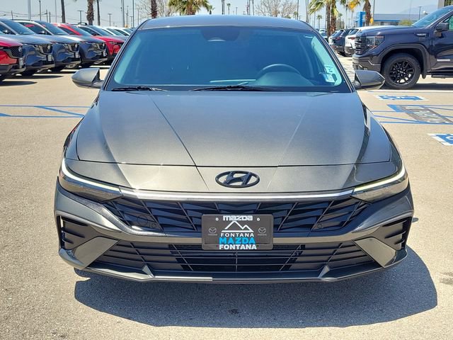 Used 2024 Hyundai Elantra SEL FWD image 31