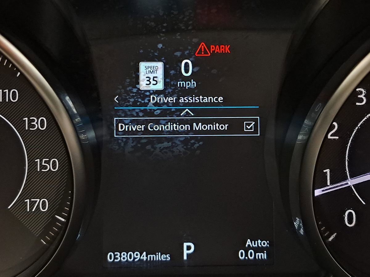 Used 2020 Jaguar E-PACE SE AWD/4WD image 11