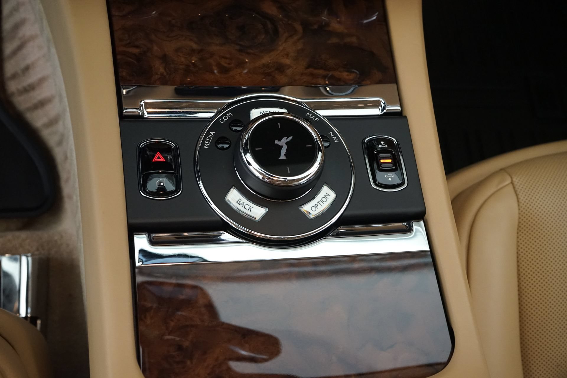 Used 2019 Rolls-Royce Wraith RWD image 19