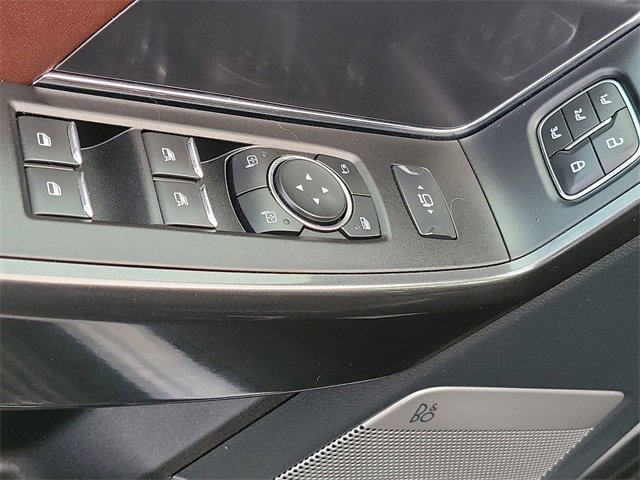 Used 2021 Ford F150 Lariat w/ Equipment Group 502A High image 27