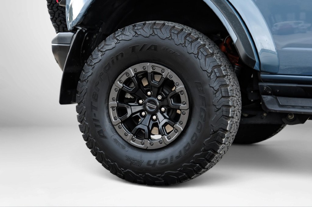 Used 2024 Ford Bronco Raptor w/ Interior Carbon Fiber Pack 6 AWD/4WD image 58