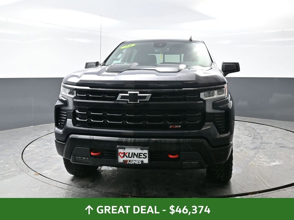 Used 2024 Chevrolet Silverado 1500 LT Trail Boss w/ Convenience Package II image 8