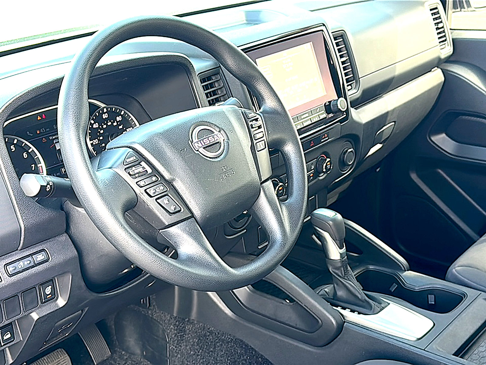 Used 2024 Nissan Frontier S w/ Technology Package AWD/4WD image 12