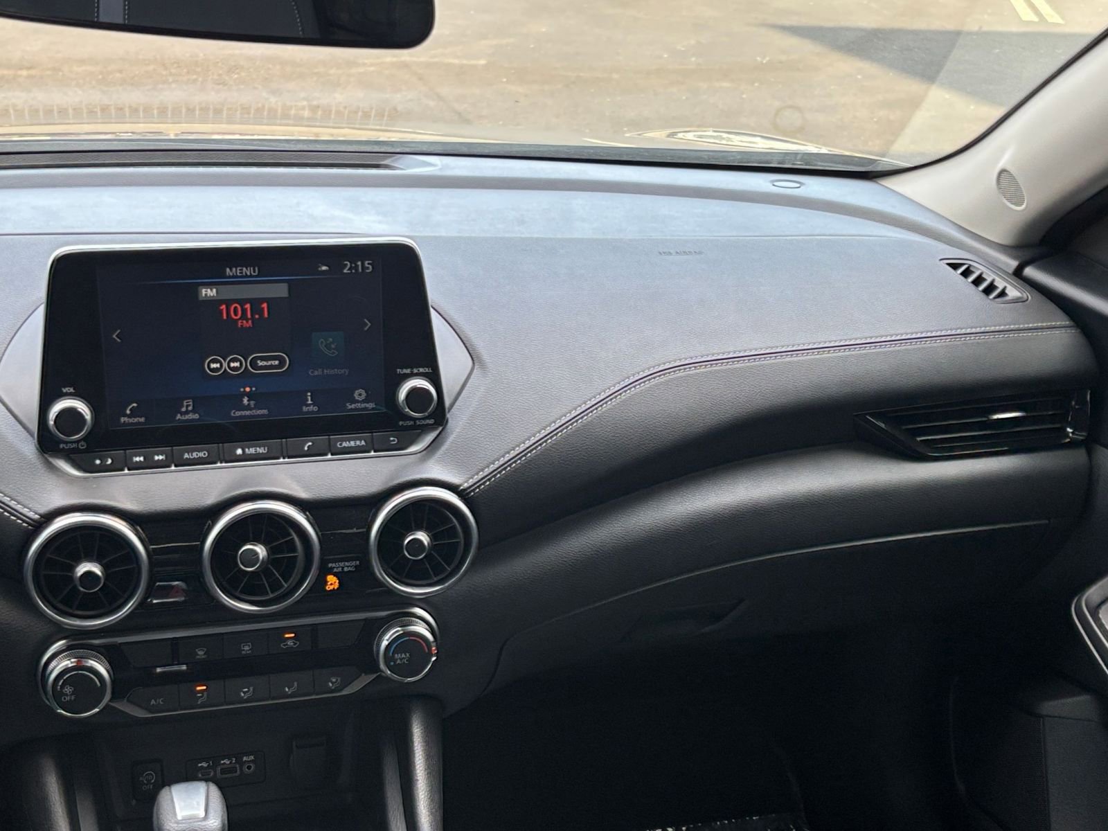 Used 2025 Nissan Sentra SV image 33