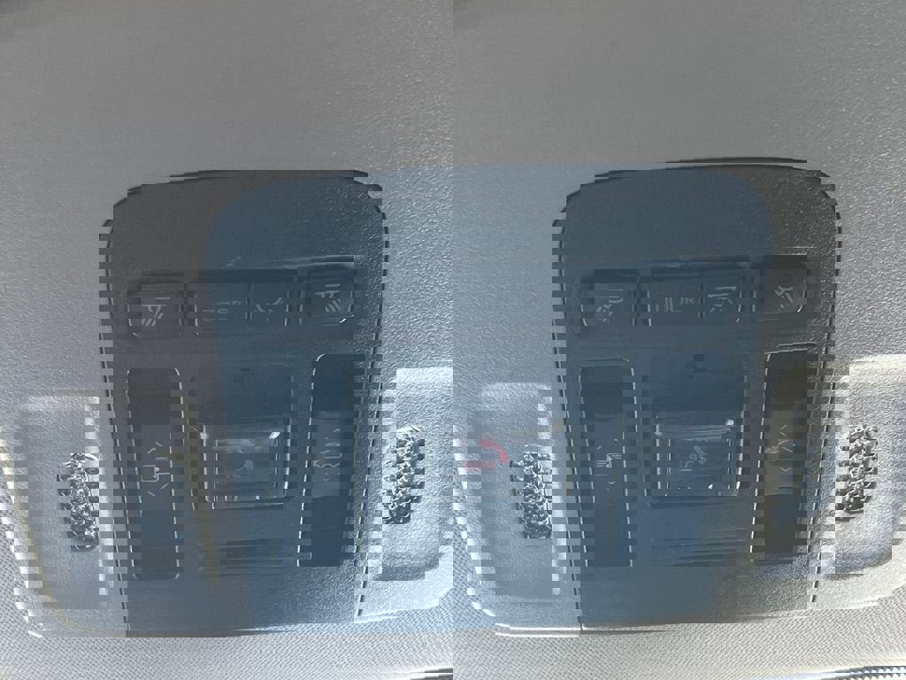 Used 2022 Toyota Camry XSE w/ Carpet Mat Package (TMS) image 29